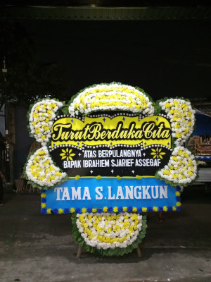 Papan Bunga Duka di Bang Haji